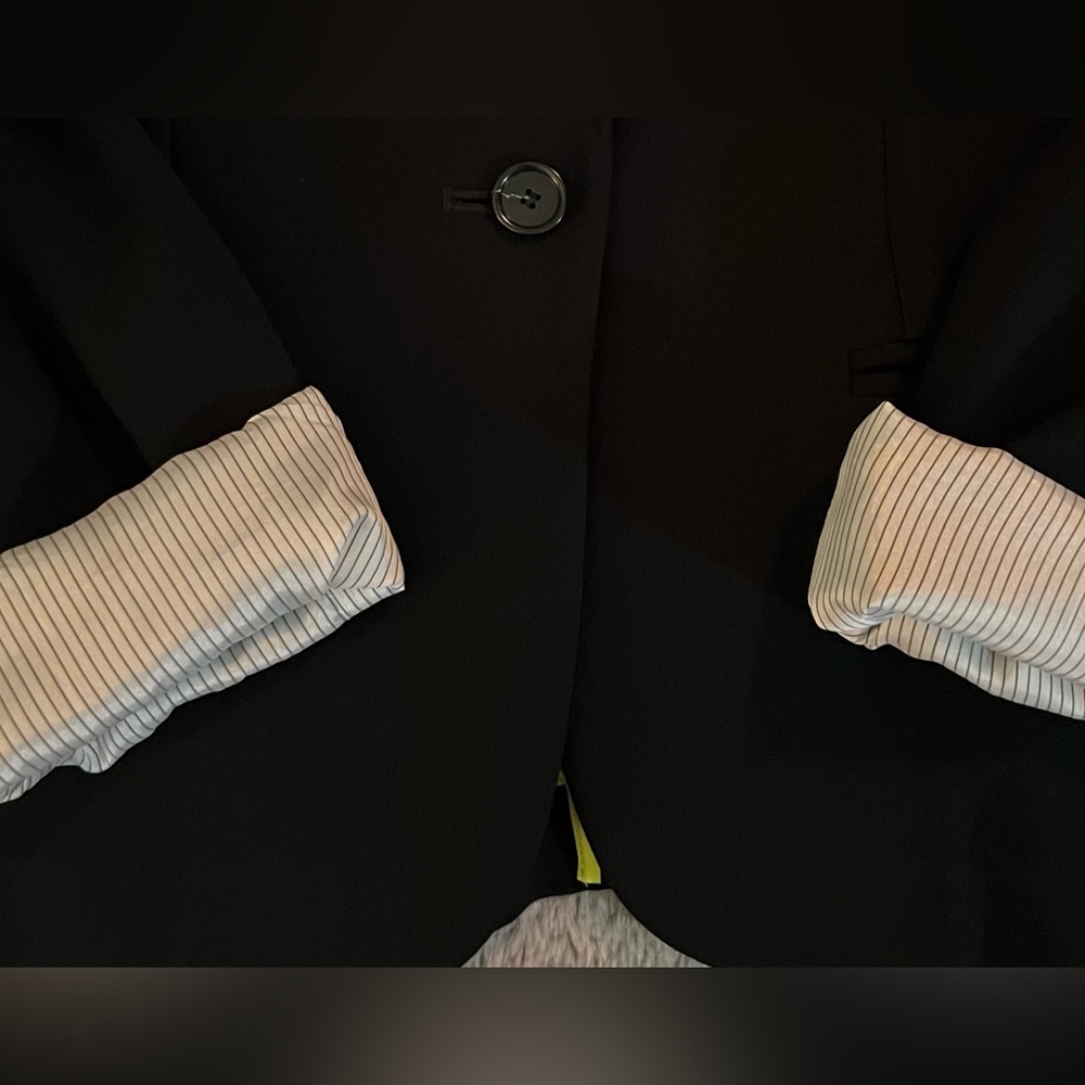 LOFT Black Tailored Women's Blazer Excellent - Picture 7 of 10